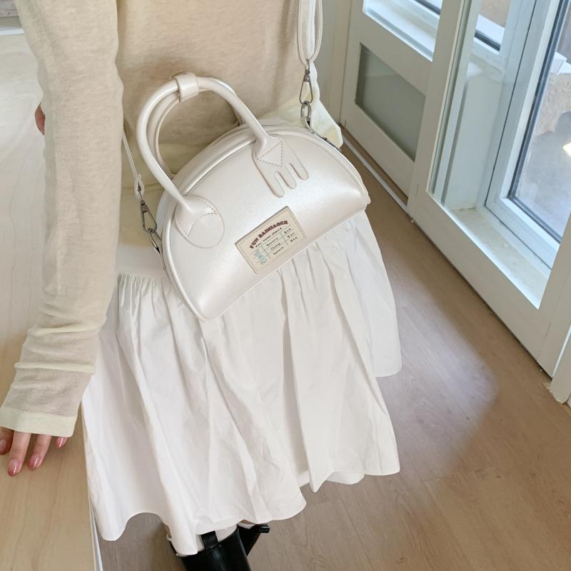 Korean-Style High-End Versatile Handbag for Women - Minimalist Shoulder & Crossbody Bag for Summer 2025 Fashion