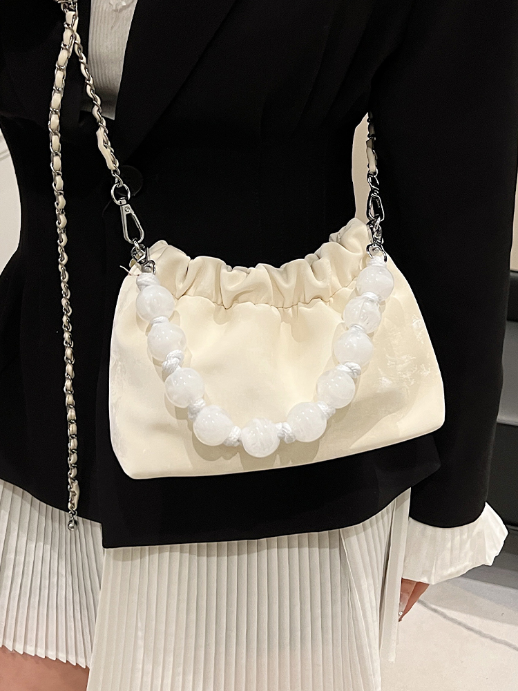 Korean-Style Minimalist Crossbody Bucket Handbag for Women - Versatile Fashionable Design for Commuting - Summer 2025 Collection