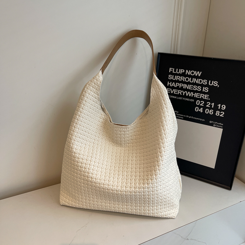 Korean Style Retro Tote Bag for Women, Trendy Underarm Shoulder Bag for Work and Commuting, Versatile Fashion Accessory for Autumn 2025