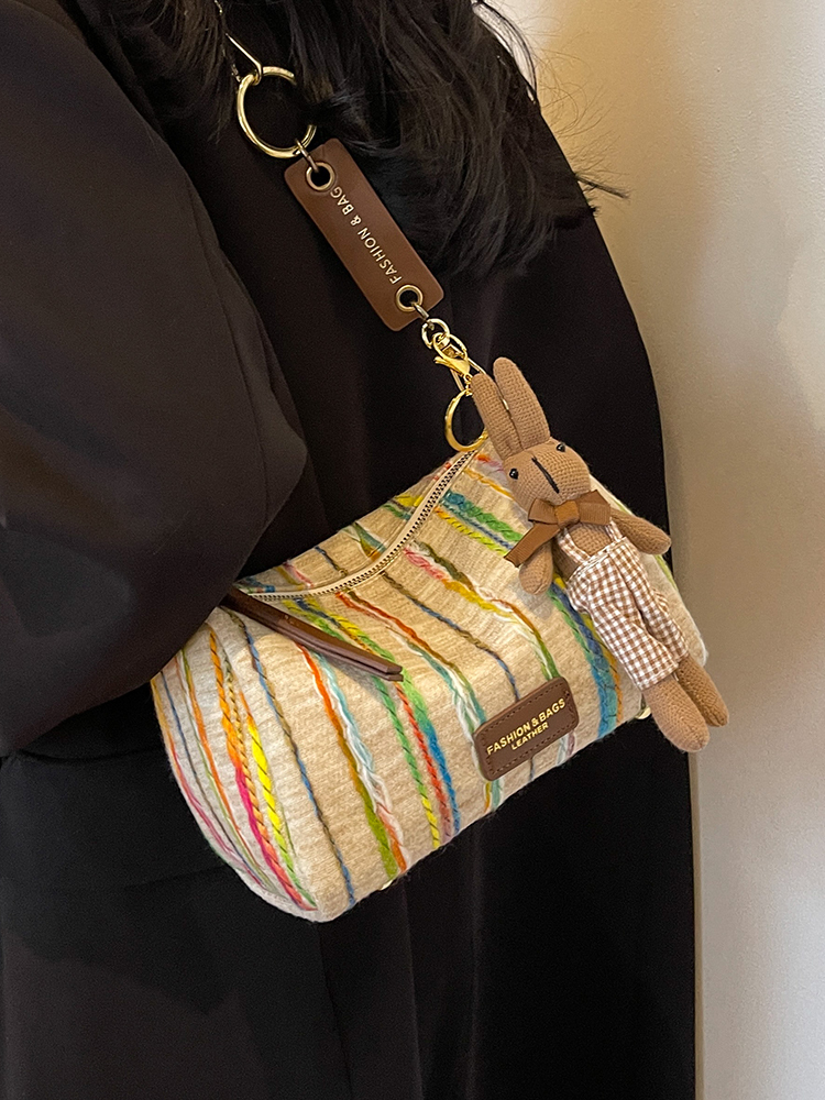 Korean-Style Trendy Women's Rainbow Woven Boston Bag - Versatile Autumn/Winter Shoulder Bag for 2025 Fashion