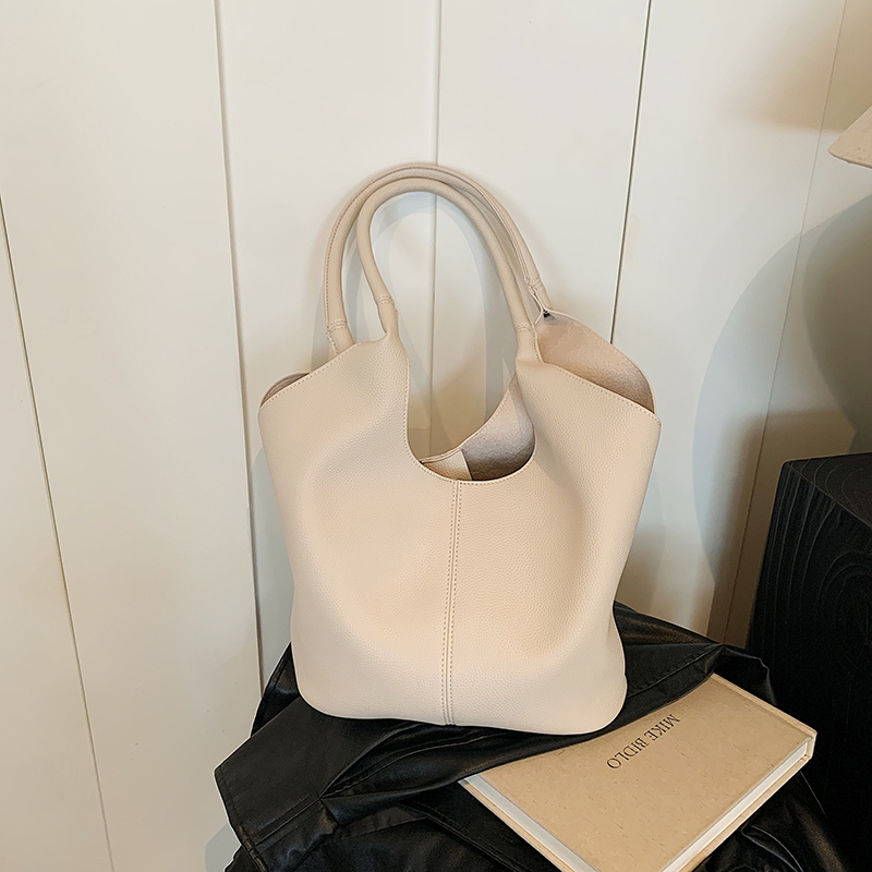 Large-Capacity Tote Bag for Women - 2025 Summer Korean Style Trendy Shoulder Bag for Work and Commuting