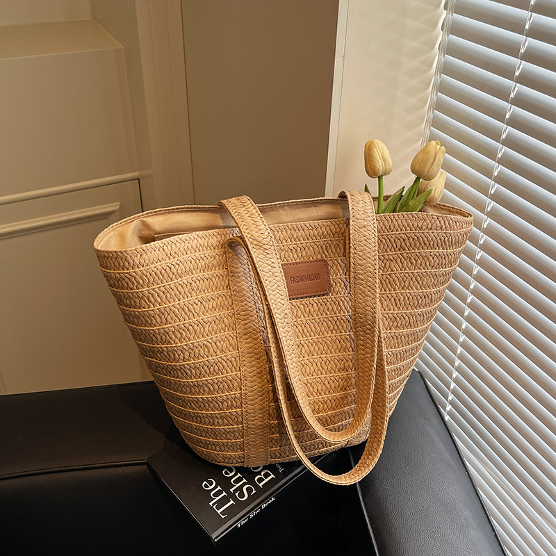 Large Capacity Woven Bucket Bag for Women - Versatile Straw Tote for Beach Vacations & Commuting, 2025 Fashion Essential