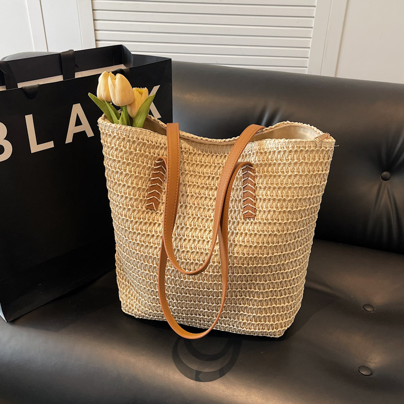 Large Capacity Woven Straw Tote Bag for Women - Summer Commuting, Beach Vacation, Stylish Shoulder Bag 2025