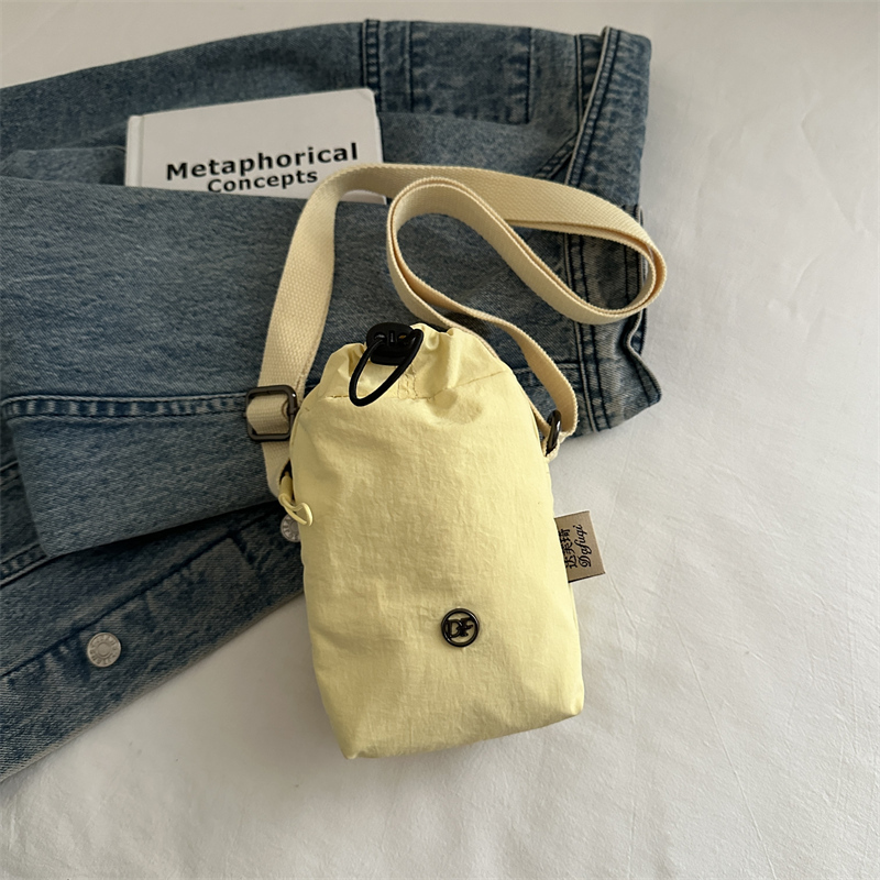 Lightweight Nylon Summer Bucket Bag for Women - 2025 Crossbody Style for Water Bottles, Cups, and Phones - Trendy and Functional