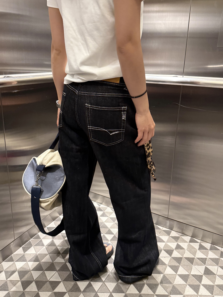 Low-Waist Straight-Leg Wide-Leg Jeans for Women - Trendy Casual High Street Design, Slimming Long Pants for Effortless Style