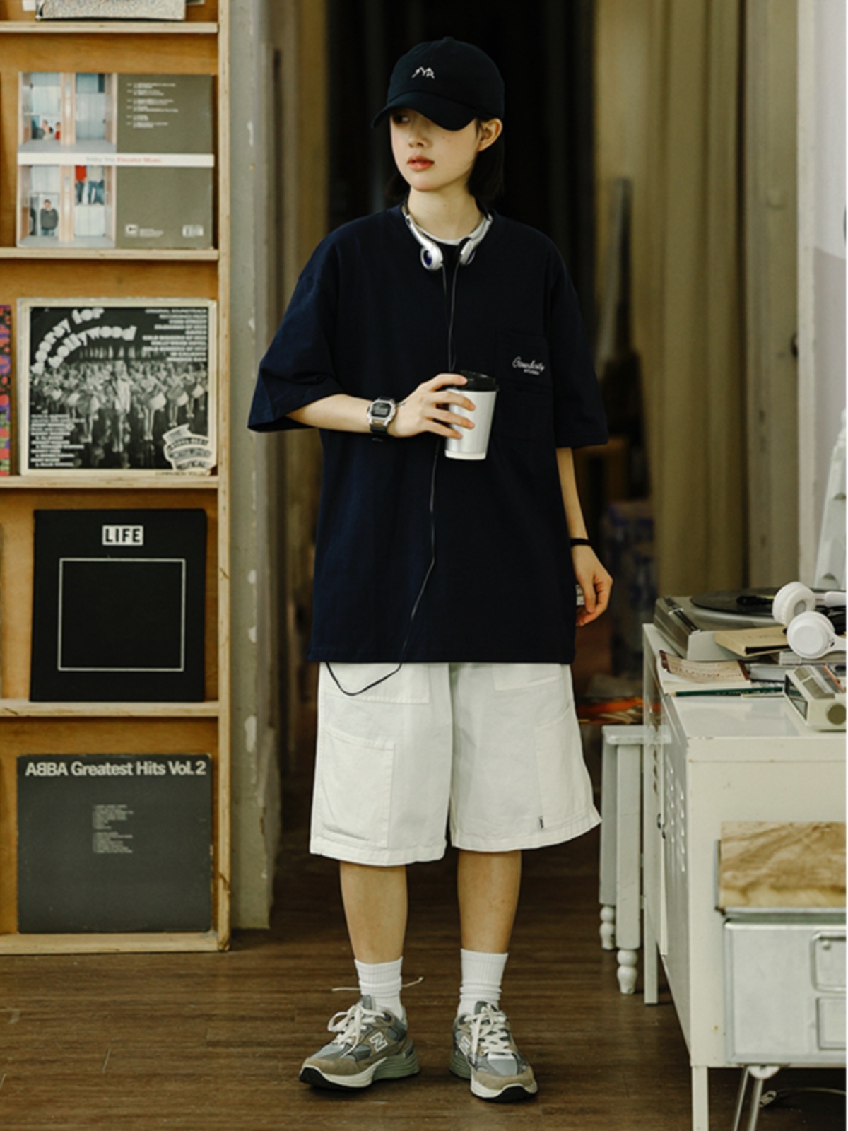 Men's Casual Retro Printed T-Shirt - Summer Loose Fit Round Neck Short Sleeve City Boy Trendy Minimalist Style