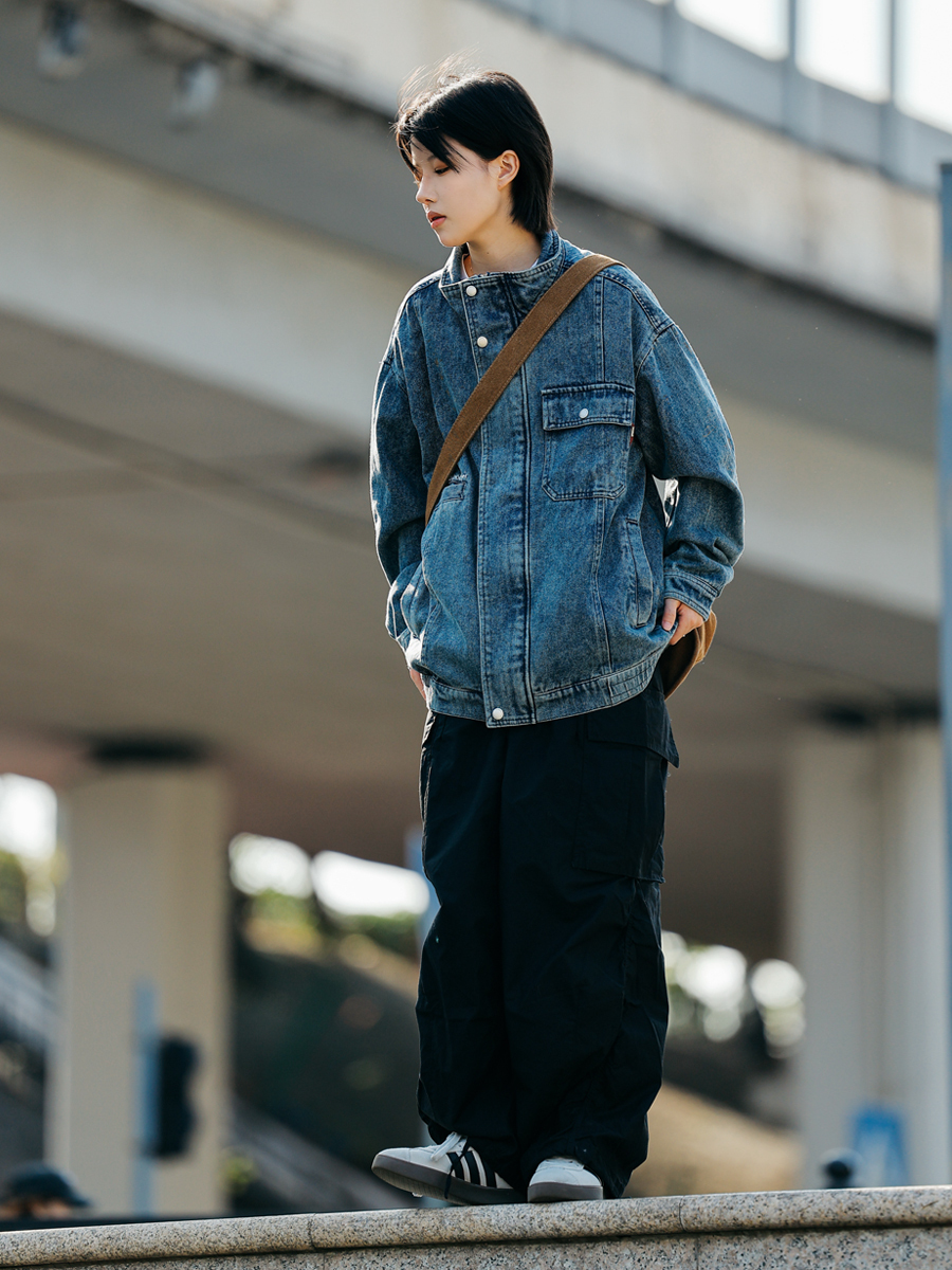 Men's Military Cargo Pants with Closed Pleated Design and Multiple Pockets - Tapered Casual Long Pants
