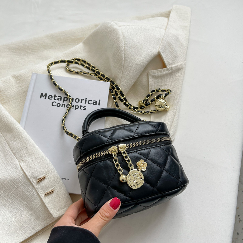 Mini Diamond Quilted Chain Bag for Women - Fashionable Spring/Summer 2025 Crossbody & Handbag, Versatile Style