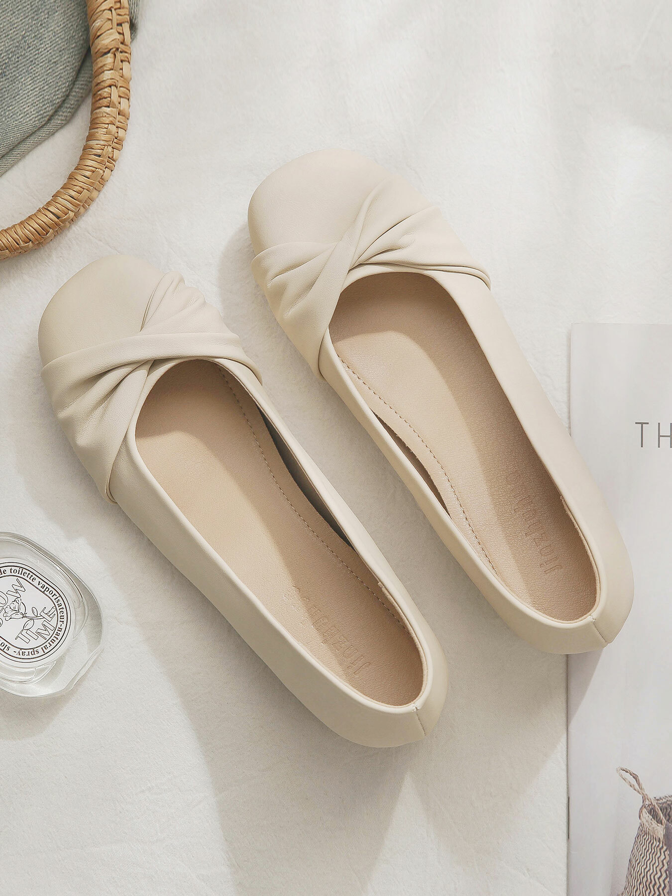 Petite Sheepskin Evening Flats for Women - Height-Increasing, Gentle Style, French Design, Perfect for Summer Skirts