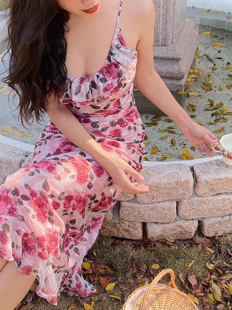 Pink Rose Print Floral Dress with Spaghetti Straps and Fitted Waist - French Style, Perfect for Summer and Y2K Fashion Lovers.
