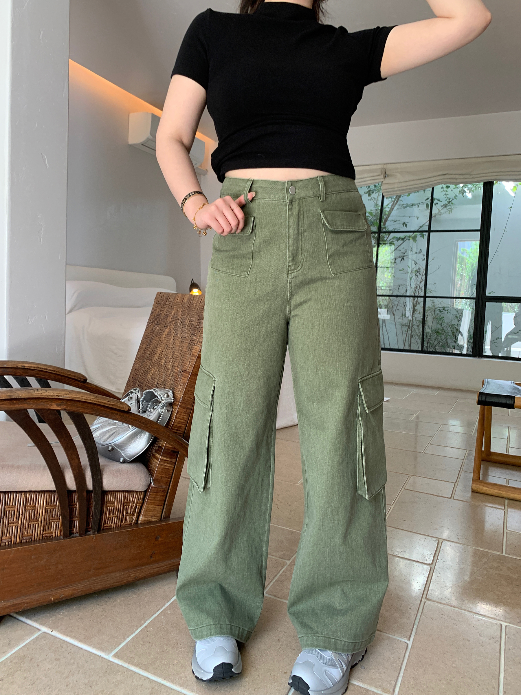 Plus Size American Retro Straight-Leg Multi-Pocket Wide-Leg Casual Work Pants for a Cool 90s Vibe