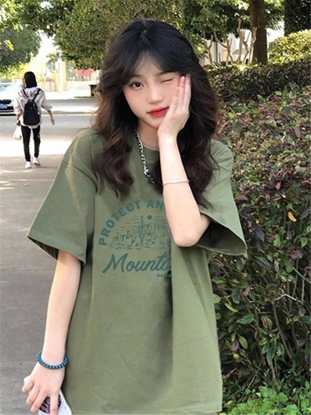 Plus Size Avocado Green Cotton Short Sleeve T-Shirt, Unisex Korean Style Loose Fit Top for Students and Plus-Size Fashion.