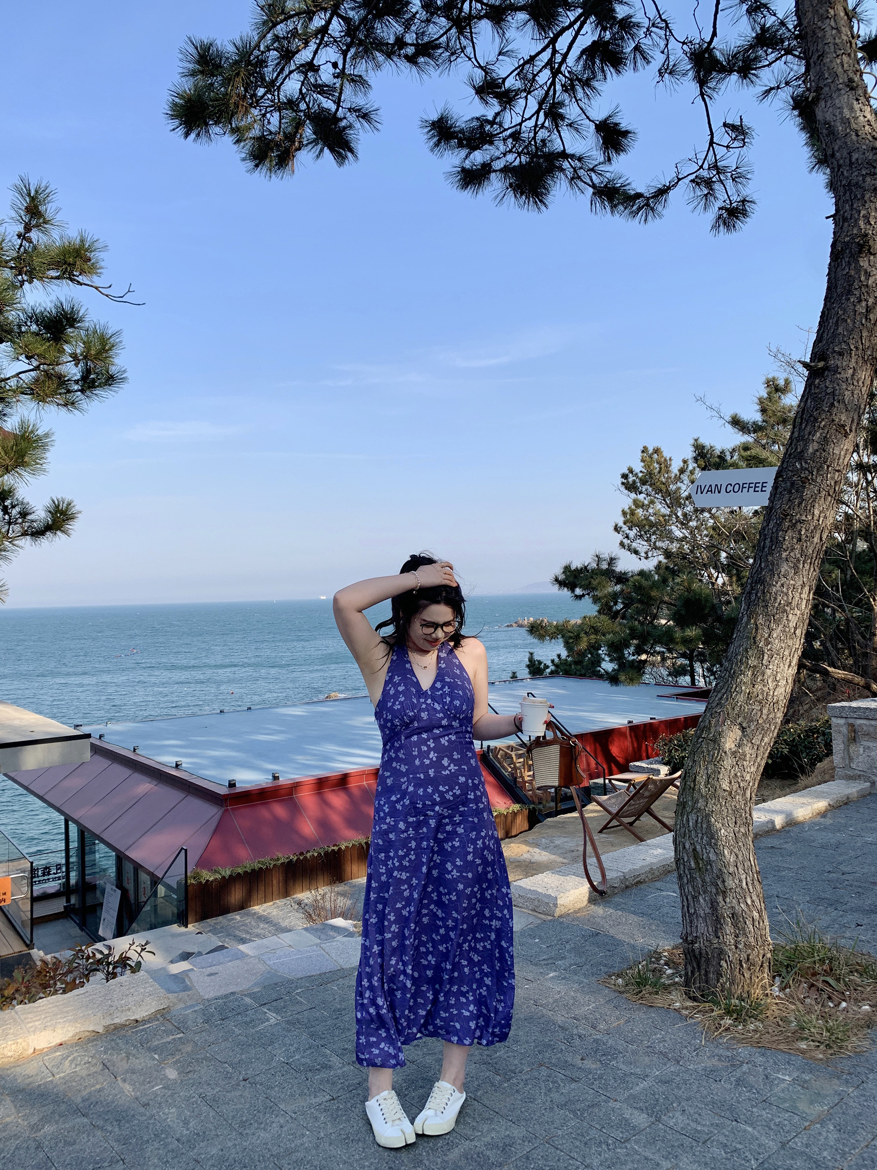 Plus Size Backless Halter Dress for Women - Deep V Neck, Seaside Vacation Style, Perfect for 90s-Inspired Dating Shows