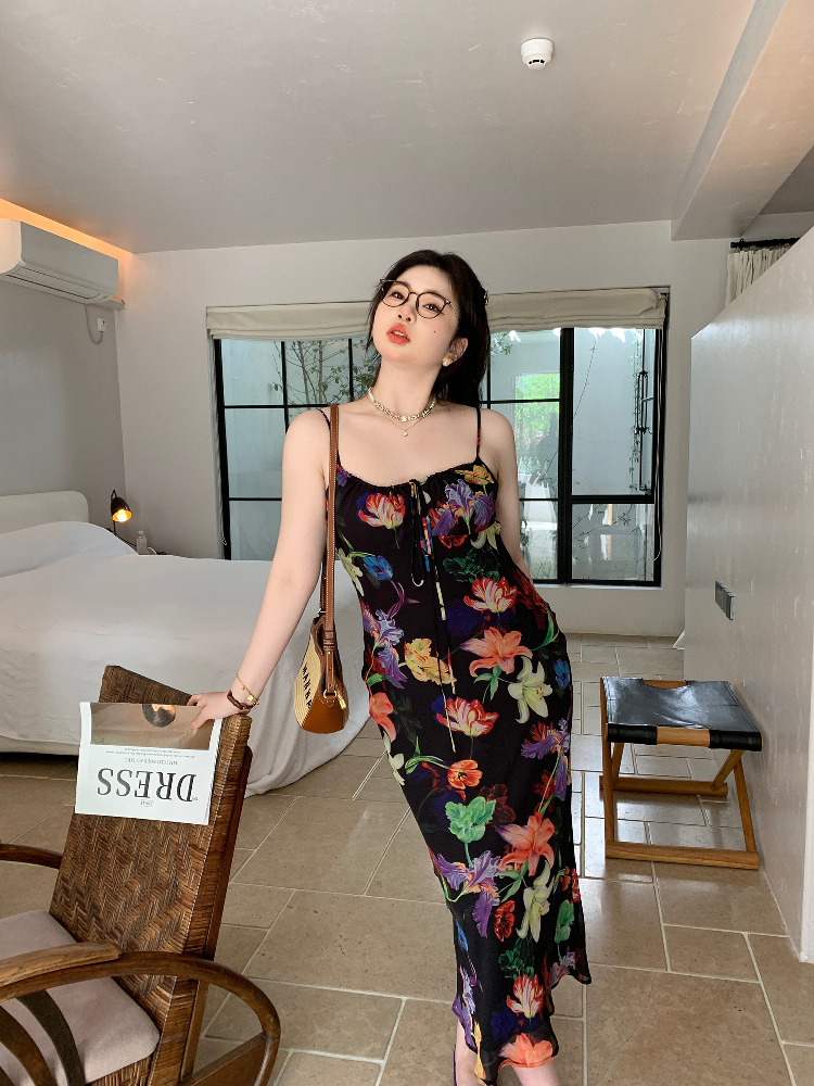 Plus Size Retro Tropical Floral Print Sling Dress - Slightly Chubby Summer Style for a Chic City Look