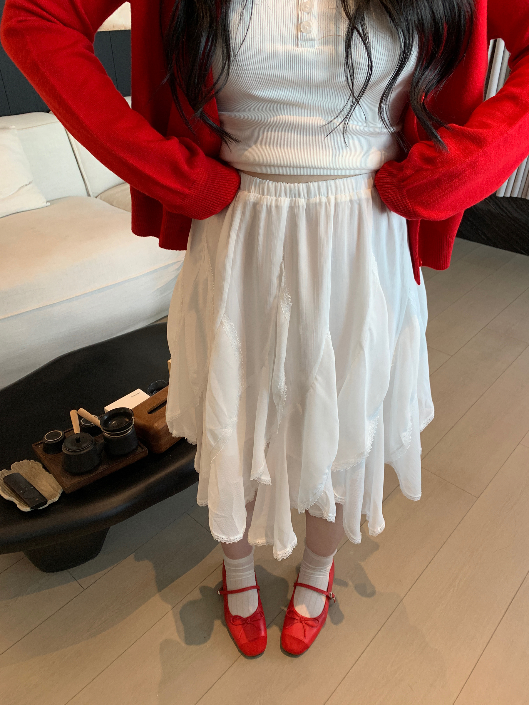 Plus-Size White Layered Chiffon Mesh Skirt, Irregular Hem, Manga-Style Sweet Bean Design, Trendy Korean Fashion