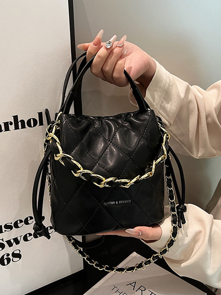 Quilted Bucket Bag for Women - Niche Fashion Chanel-Style Crossbody for Autumn/Winter 2025, Versatile High-End Design