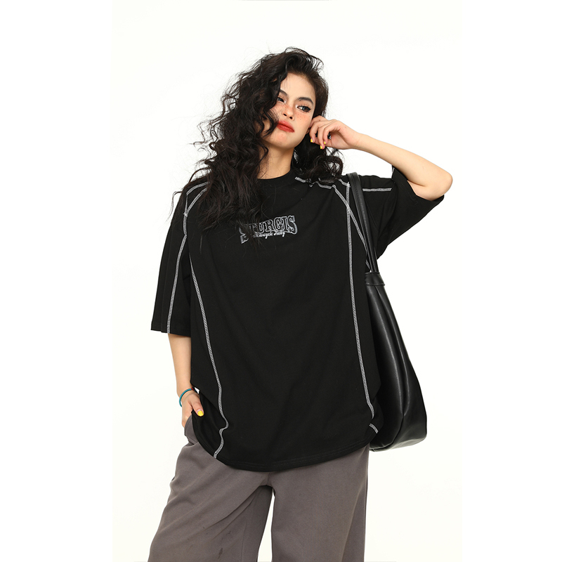Retro American A-Z Letter Short Sleeve T-Shirt for Men and Women, Loose Fit Reverse Cut Tee, Vintage Style Fashion