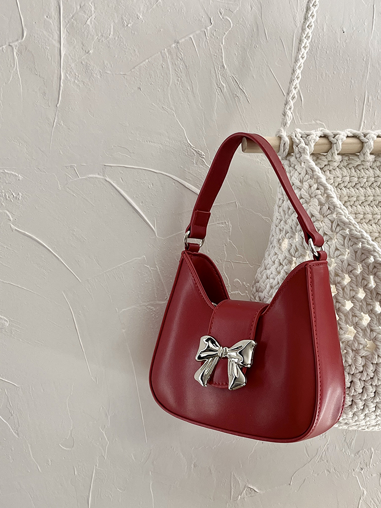 Retro Bow Crossbody Bag for Women - Exquisite Chain Design, Small Handbag, Trendy Niche Style for 2025