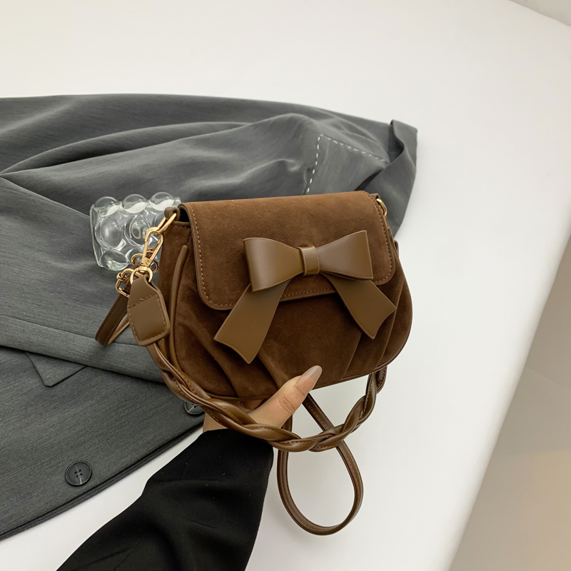 Retro Casual Saddle Bag for Women - Stylish High-Quality Crossbody Bag for Autumn 2025 Fashion Trend