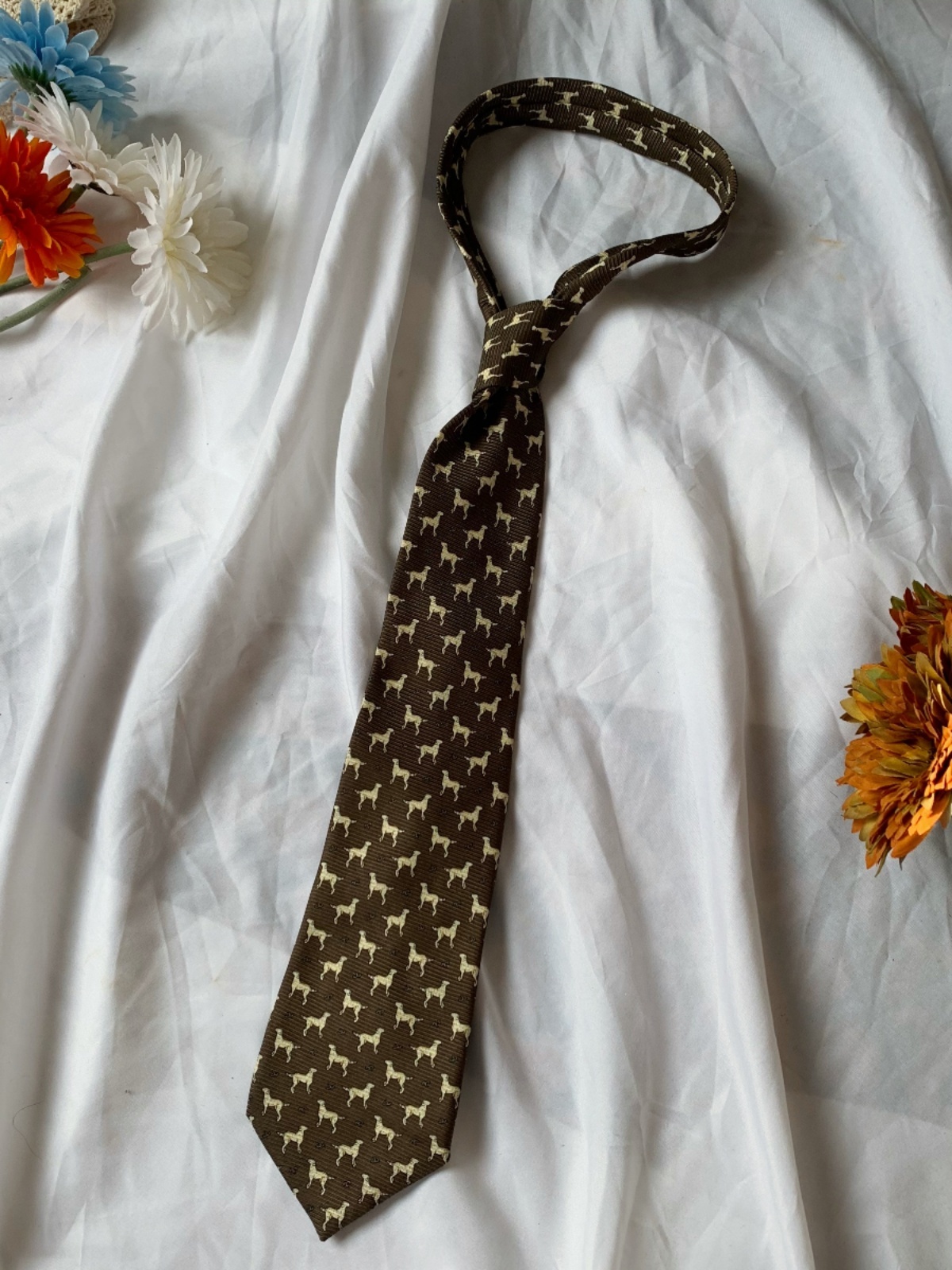 Retro Hong Kong Style Floral Tie - Vintage Wide Bow Tie for Casual Looks - Trendy Korean Style Accessory