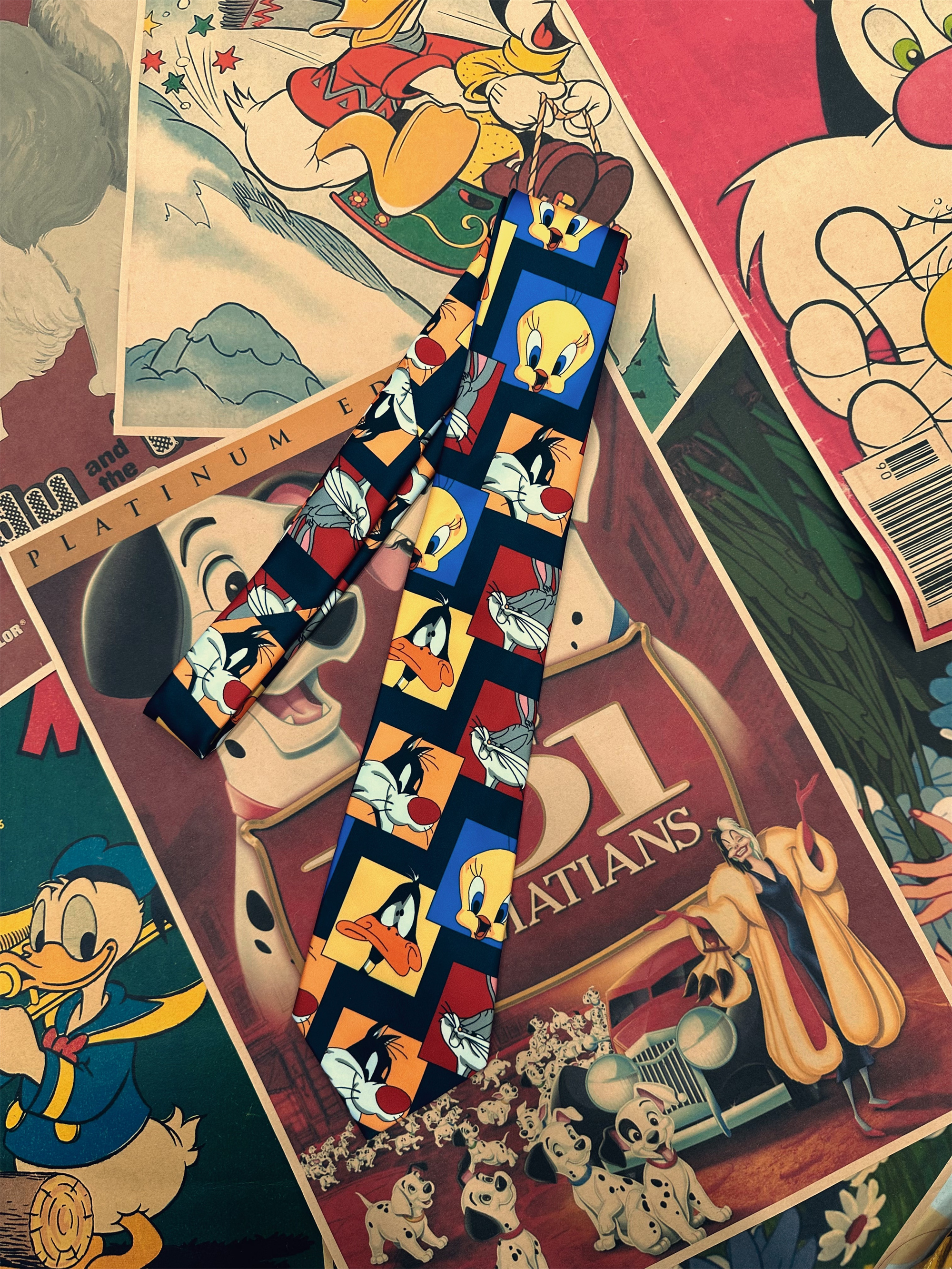 Retro Hong Kong Style Floral Tie - Vintage Wide Bow Tie for Casual Looks - Trendy Korean Style Accessory