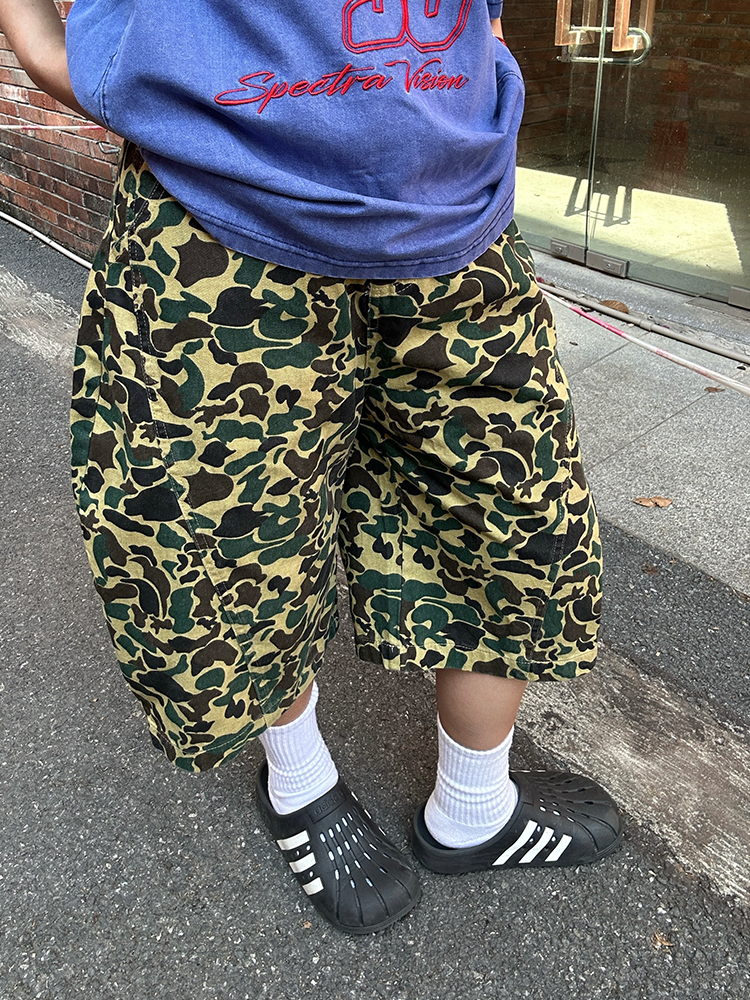 Retro Leopard Print Camouflage Wide-Leg Cropped Shorts for Men and Women - Summer Casual Versatile Fashion
