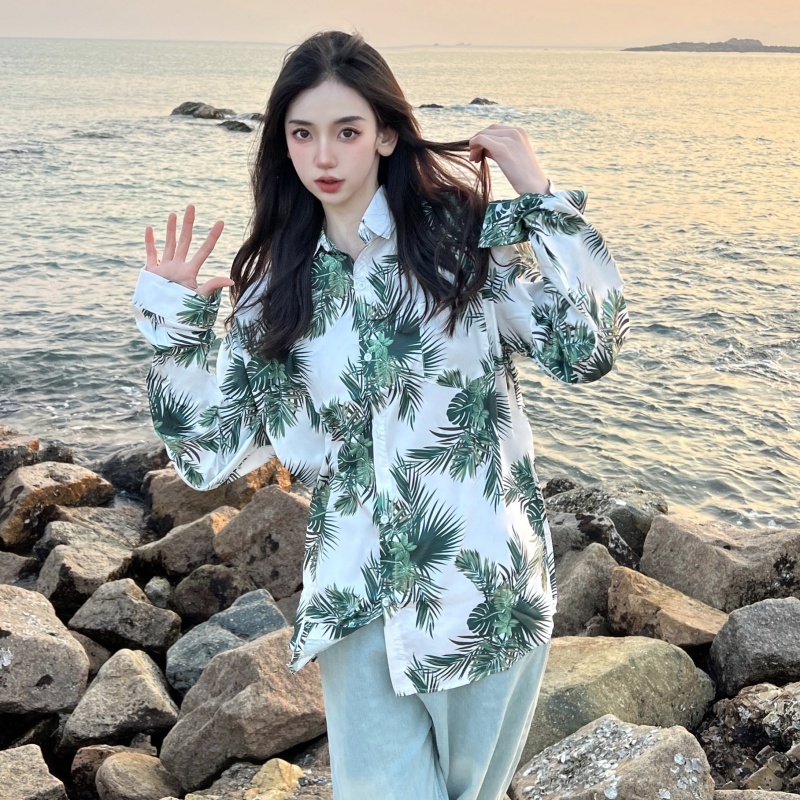 Retro Loose Long Sleeve Floral Shirt for Women – Autumn Hawaiian Beach Top, Unique Casual Style