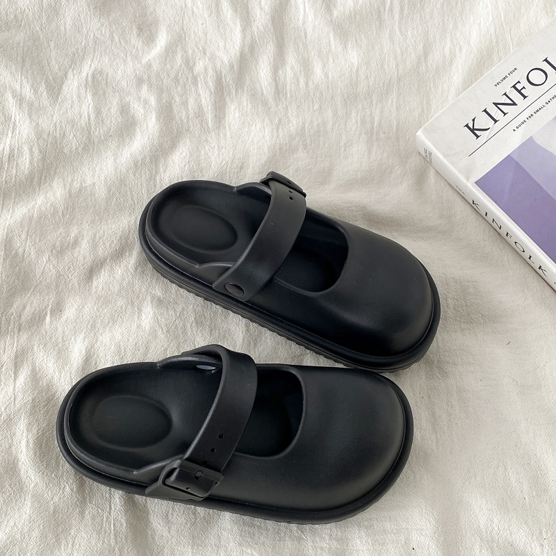 Retro Mary Jane Hole Shoes for Women - 2025 New Summer Outdoor Thick-Soled Closed-Toe Non-Slip Slippers in Y2K Style