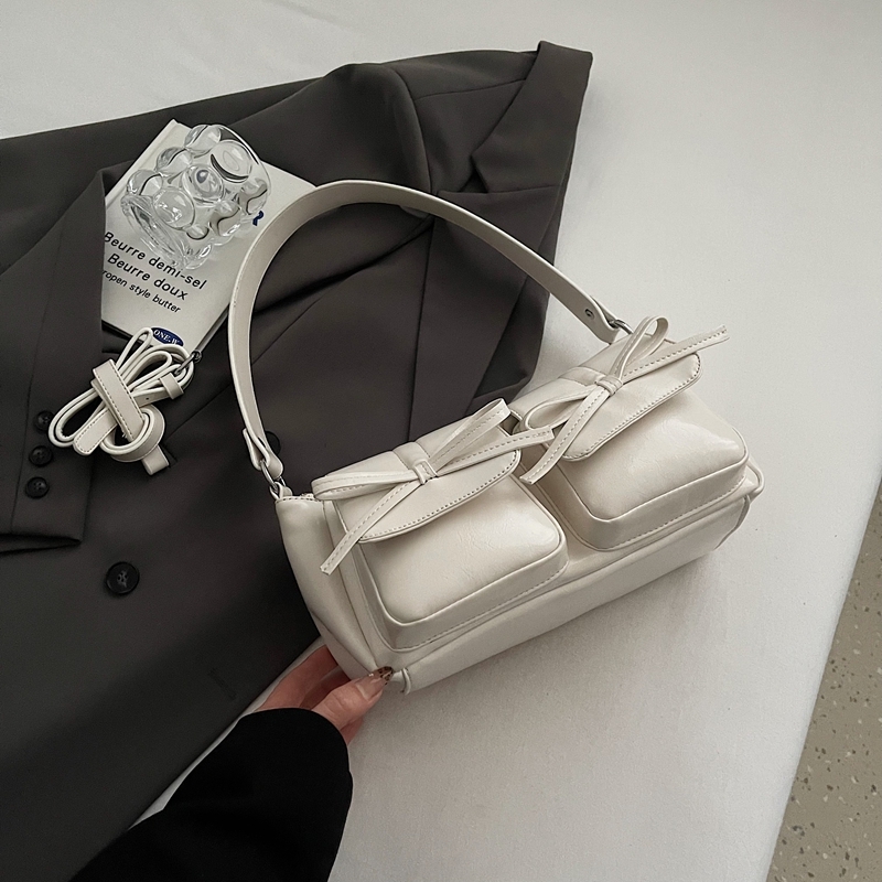 Retro Oil Wax Leather Underarm Bag for Women - 2025 Winter Casual Shoulder Bag, Niche High-End Dumpling Style