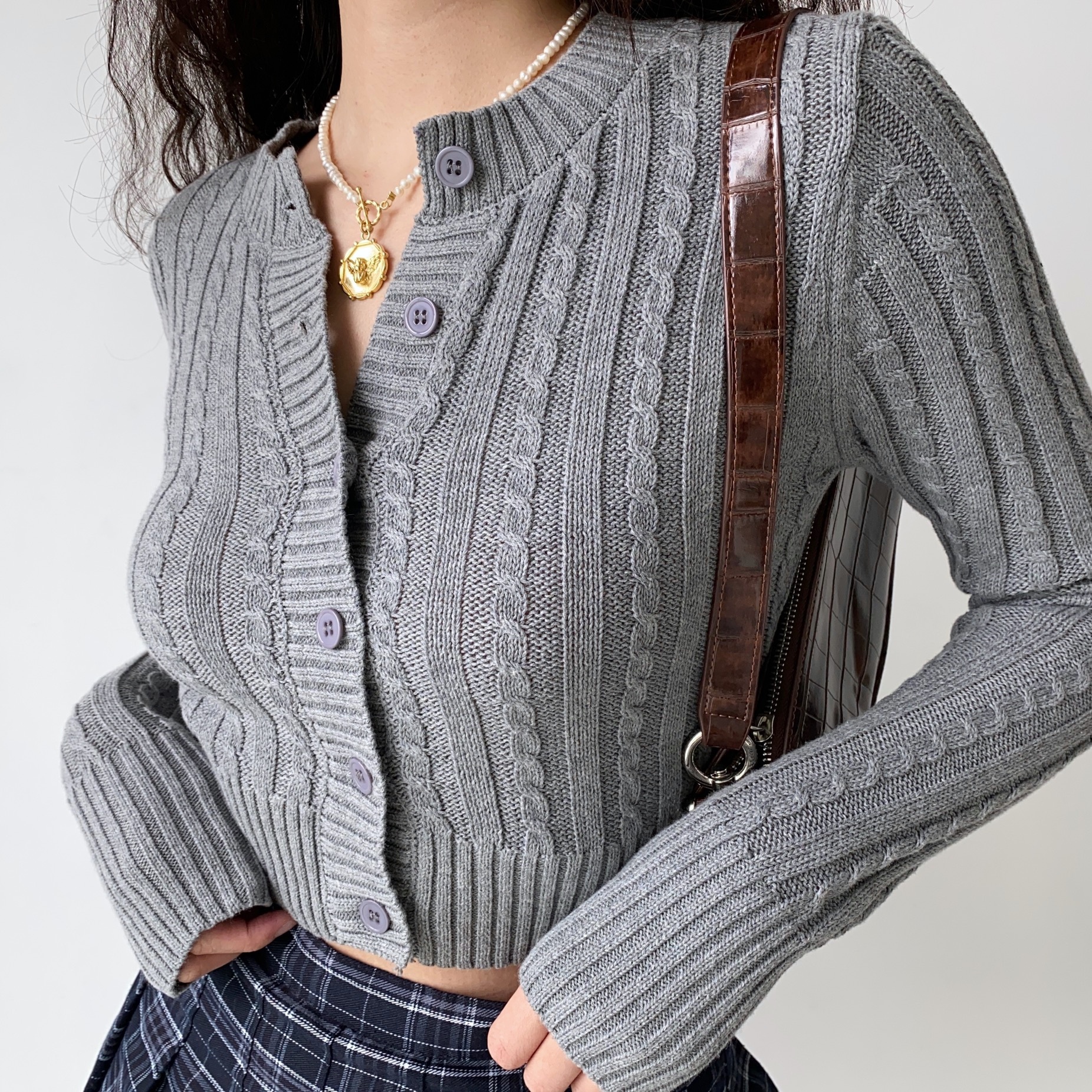Retro Round Neck Cable Knit Cardigan for Women - Slim Fit Short Style with Ultra-Long Sleeves - European & American Fashion