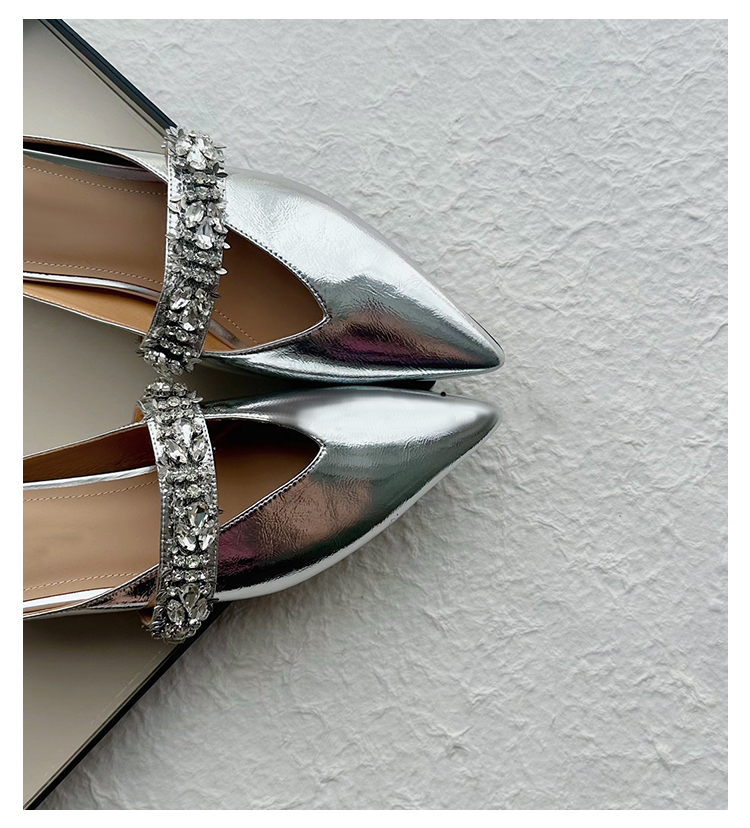 Retro Sheepskin One-Strap Rhinestone Open-Toe Slippers for Women - Summer Flat Pointed Footwear in Zhao Lusi Style
