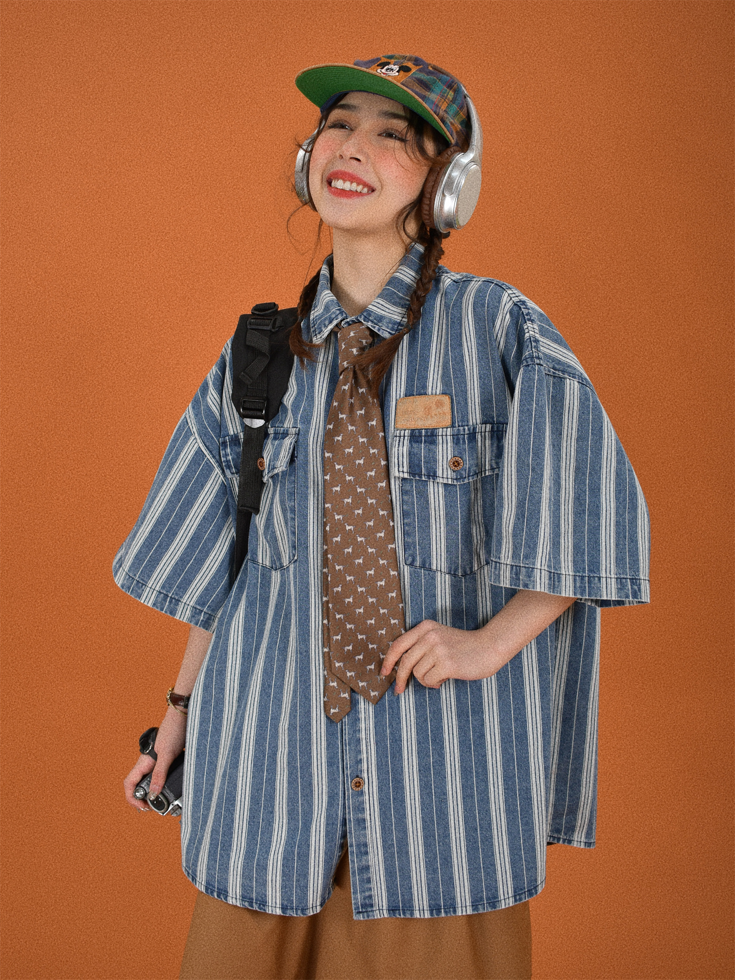 Retro Washed Striped Denim Short Sleeve Top - Loose Fit Vintage Cartoon Shirt for Summer Casual Style