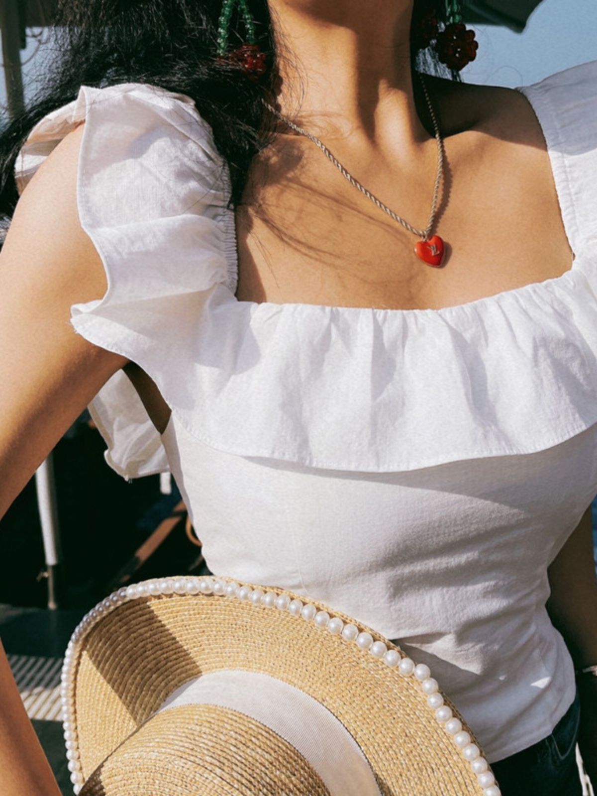 Ruffled White Sleeveless Shirt - Vintage French Romance Vacation Top for Women - Spring/Summer 2025 Fashion