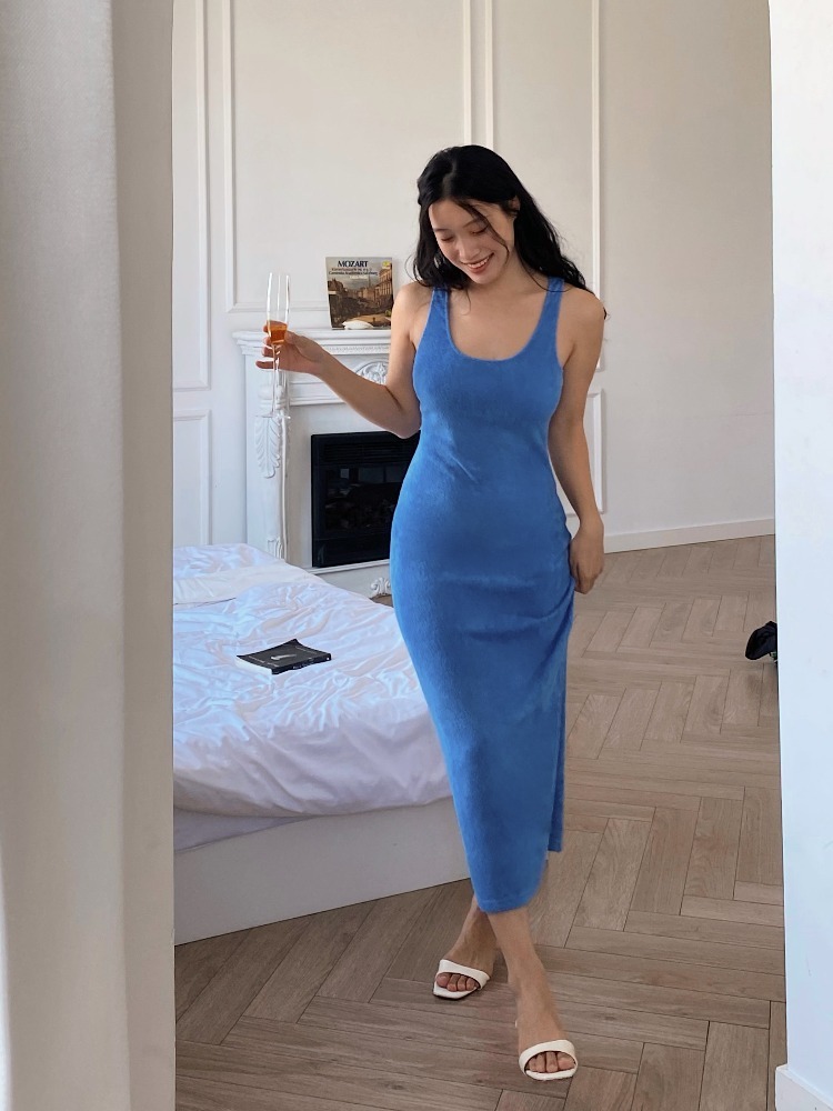 Sleeveless Casual French Vintage Mid-Length Dress in Itchy Towel Fabric - Chic Slim Fit for Effortless Style