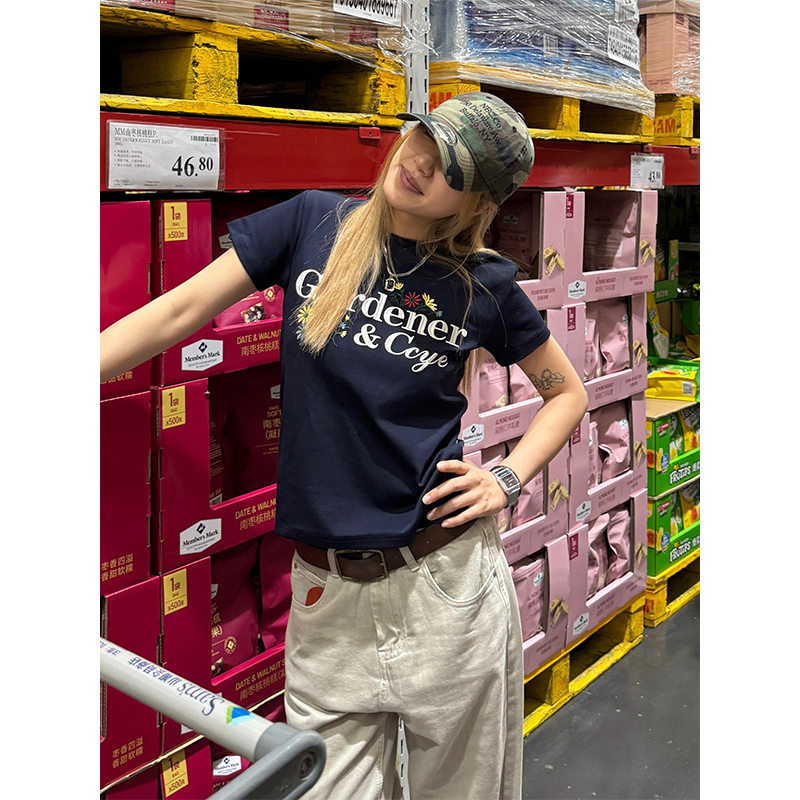 Spicy Girl Embroidered Short-Sleeve T-Shirt for Women - American Style Round Neck High Street Summer Trend Top