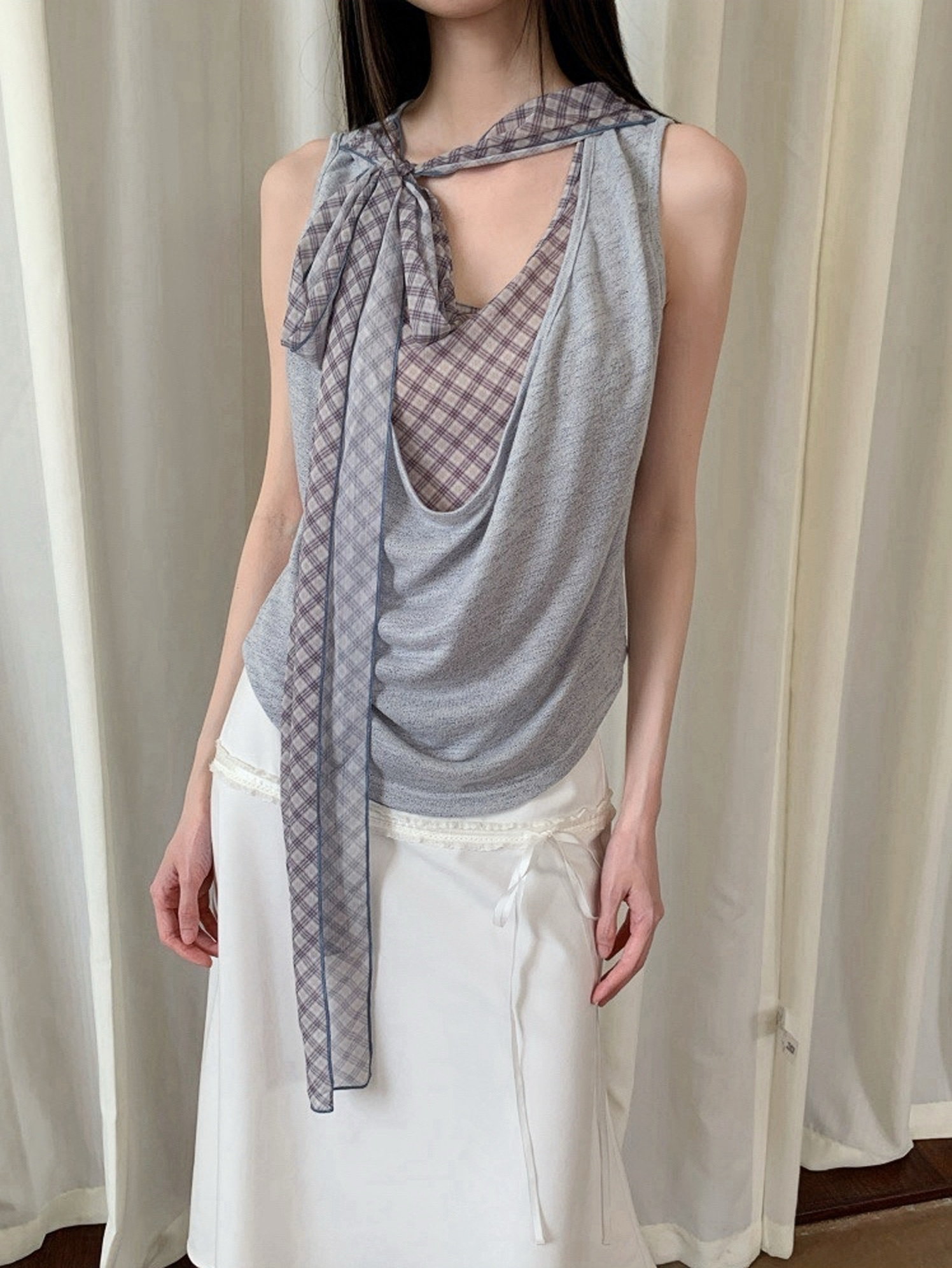 Spicy Girl Off-Shoulder Fake Two-Piece Sleeveless T-Shirt - Patterned Lazy Style Top for Women, Y2K and Casual Fashion