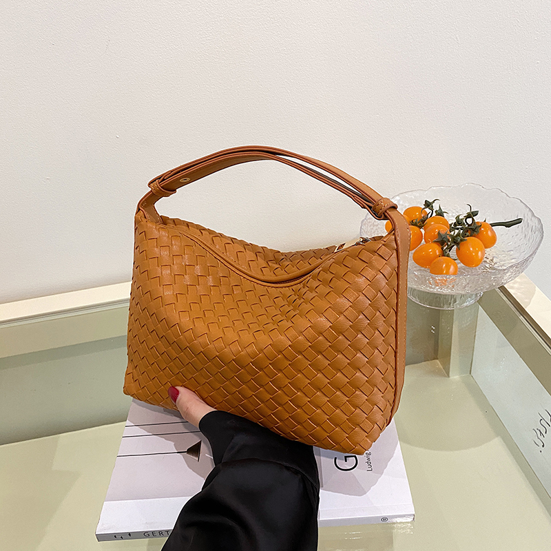 Summer 2025 Korean-Style Woven Large-Capacity Handbag for Women, Minimalist Casual Small Square Crossbody Bag