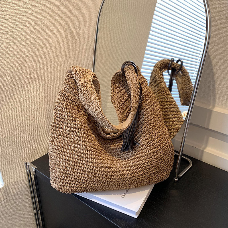 Summer 2025 Woven Tote Bag for Women - Large Capacity Seaside Vacation Shoulder Bag, Stylish Commuting Accessory