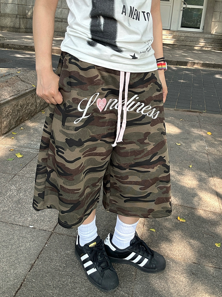 Summer American Vintage Camouflage Loose Wide-Leg Three-Quarter Pants with Letter Embroidery for Men and Women