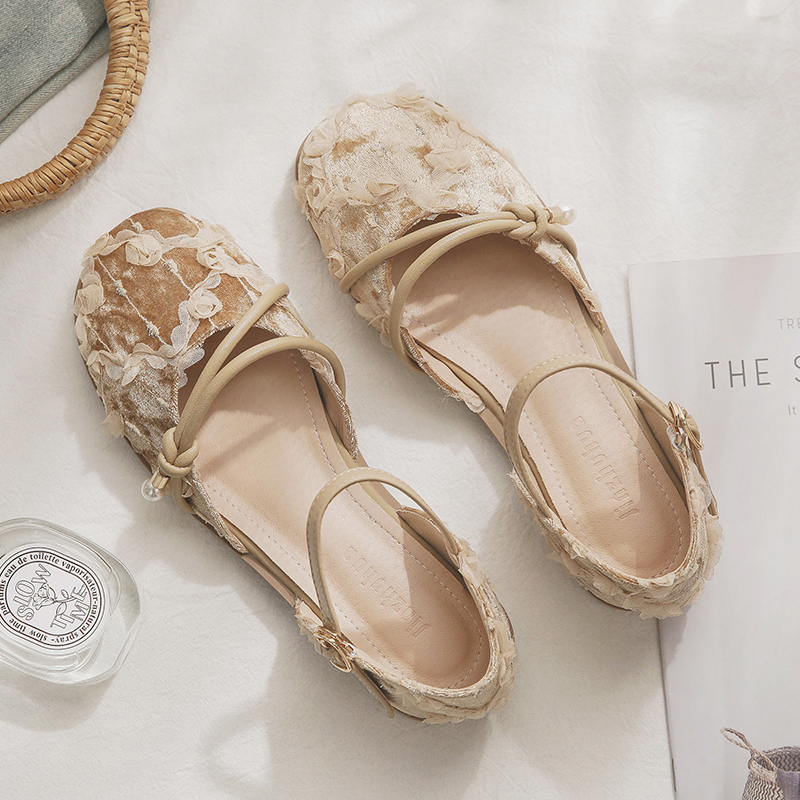 Summer Retro Sheepskin Flat Fairy-Style Open-Toe Sandals for Women - Hollow Design Perfect for Skirts