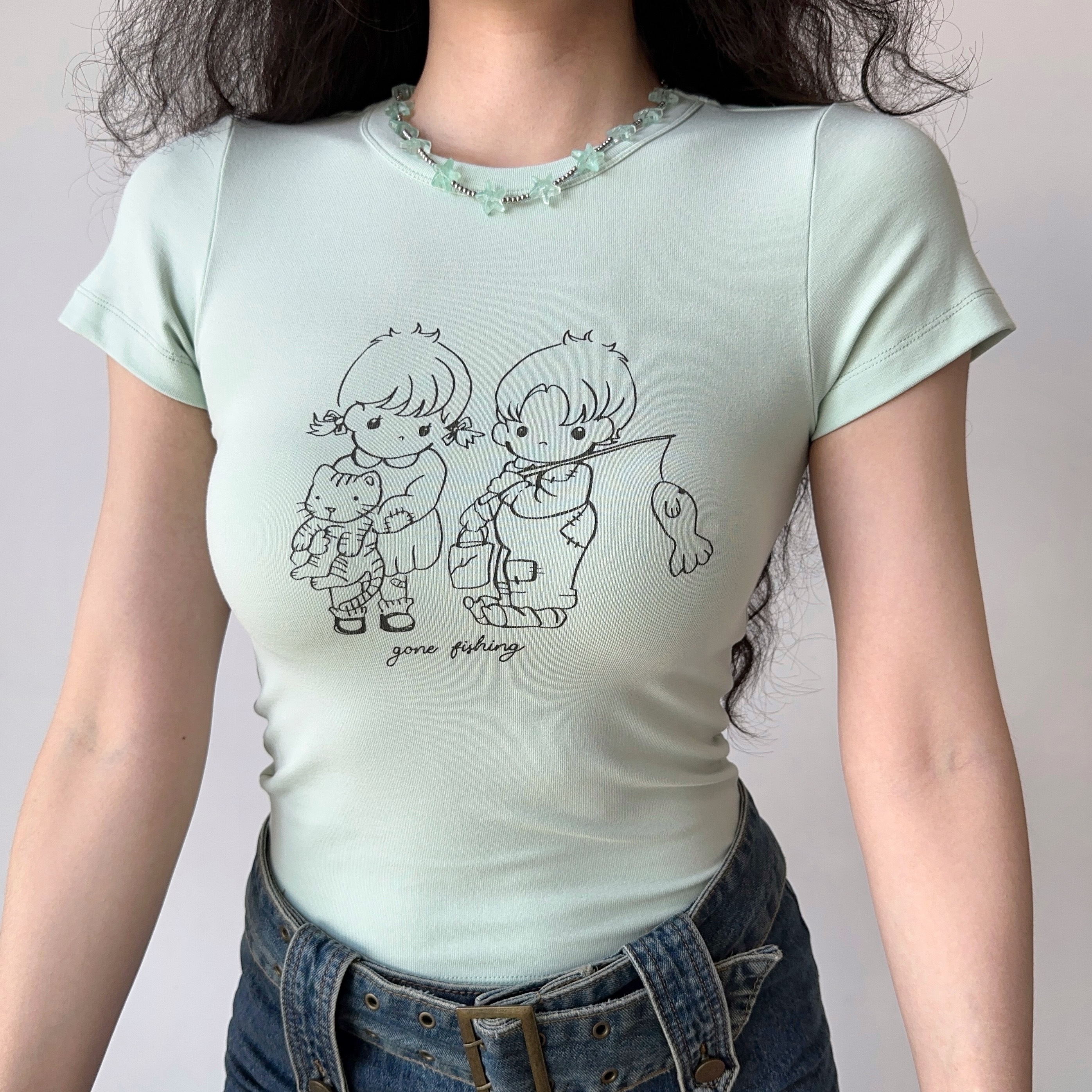 Summer Slim Fit Shoulder T-shirt for Women - Simple Line Drawing Print, European American Style, Round Neck Short Sleeve Top