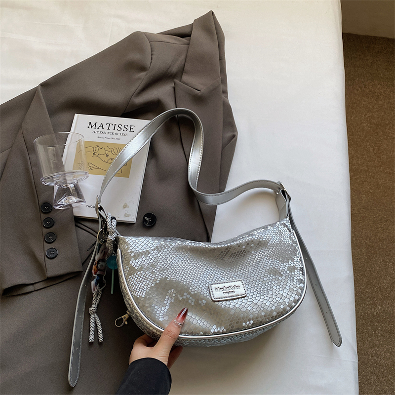 Summer Textured Silver Dumpling Bag for Women - 2025 New Style, Versatile Crossbody Phone Bag, Trendy and Functional