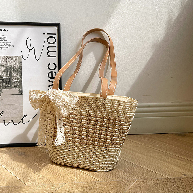 Summer Trendy Casual Woven Straw Bag for Women - Simple Beach Vacation Underarm Tote 2025 Fashion