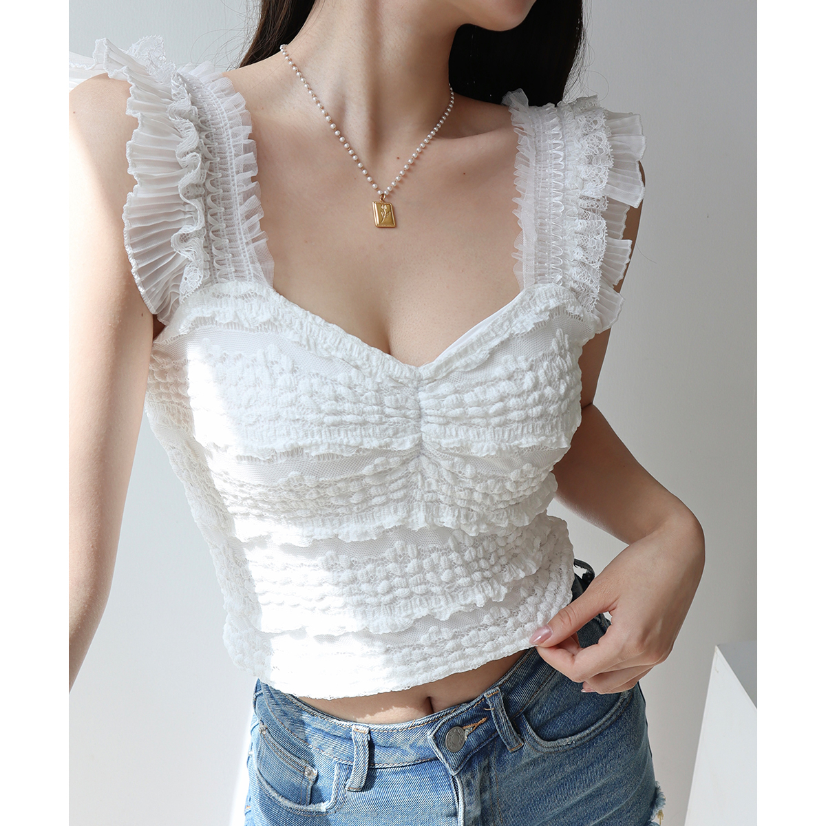 Sweet Lace Waist-Defining Flutter Sleeve Camisole Top - French Fairy Style, Slimming Design, Perfect for 90s and Y2K Fashion Lovers