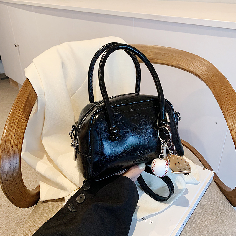 Textured Bowling Bag for Women - Stylish Small Handbag, 2025 Trendy Crossbody Shoulder Bag for Everyday Fashion