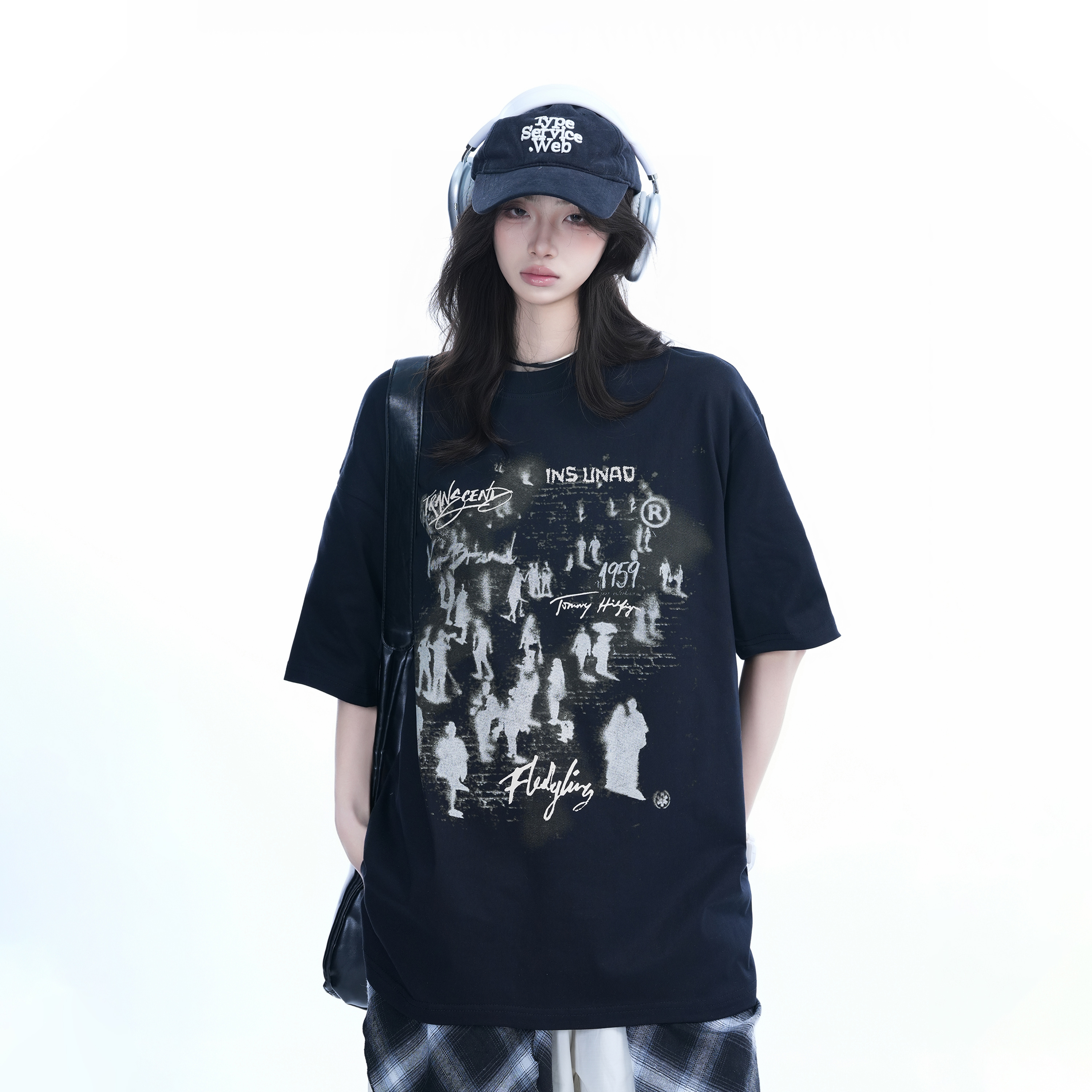 Trendy American Street Style Graffiti T-Shirt for Women, Loose Fit Boyfriend Style, Pure Cotton, Summer Short Sleeve Top