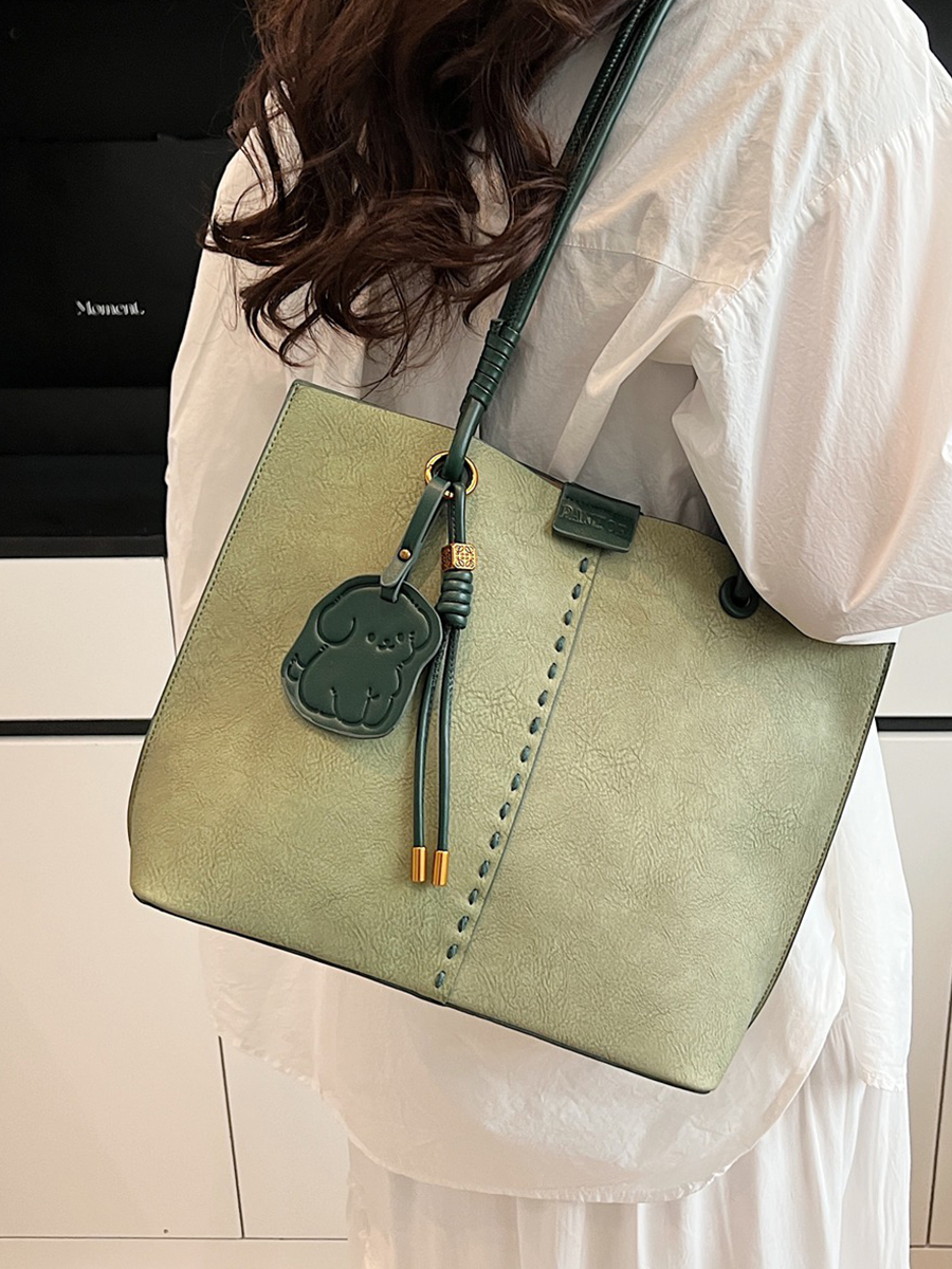 Trendy Korean Style Large-Capacity Tote Bag for Women - Versatile High-End Shoulder Bag for Commuting in 2025
