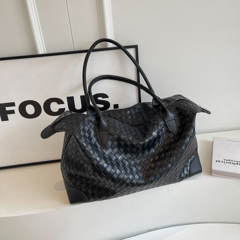 Trendy Korean Style Large Capacity Tote Bag for Women, Versatile Shoulder Bag for Summer 2025, High-End Commuting Essential