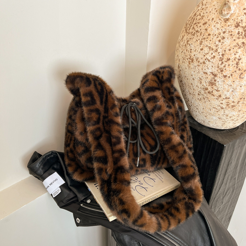 Trendy Leopard Print Fluffy Women's Shoulder Bag, 2025 Summer Large Capacity Tote and Crossbody Bag for Commuting