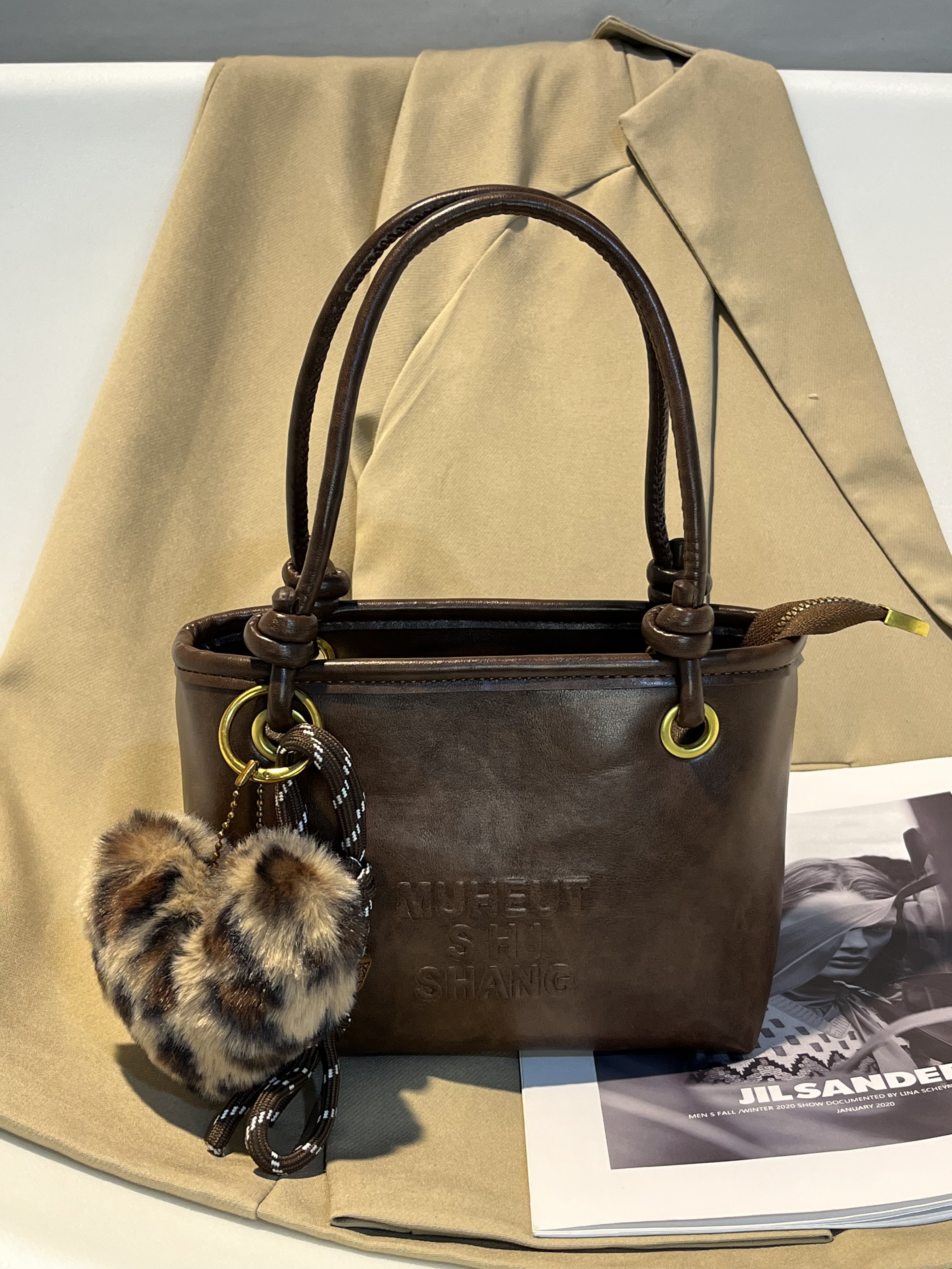 Trendy Retro Heart-Shaped Bucket Tote Bag 2025 - Stylish Women's Shoulder & Crossbody Bag